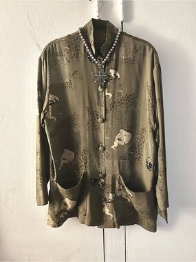 Vintage Harari 😎If you know you know😎Grey/Brown Silk Tunic Sultry Print RARE😇